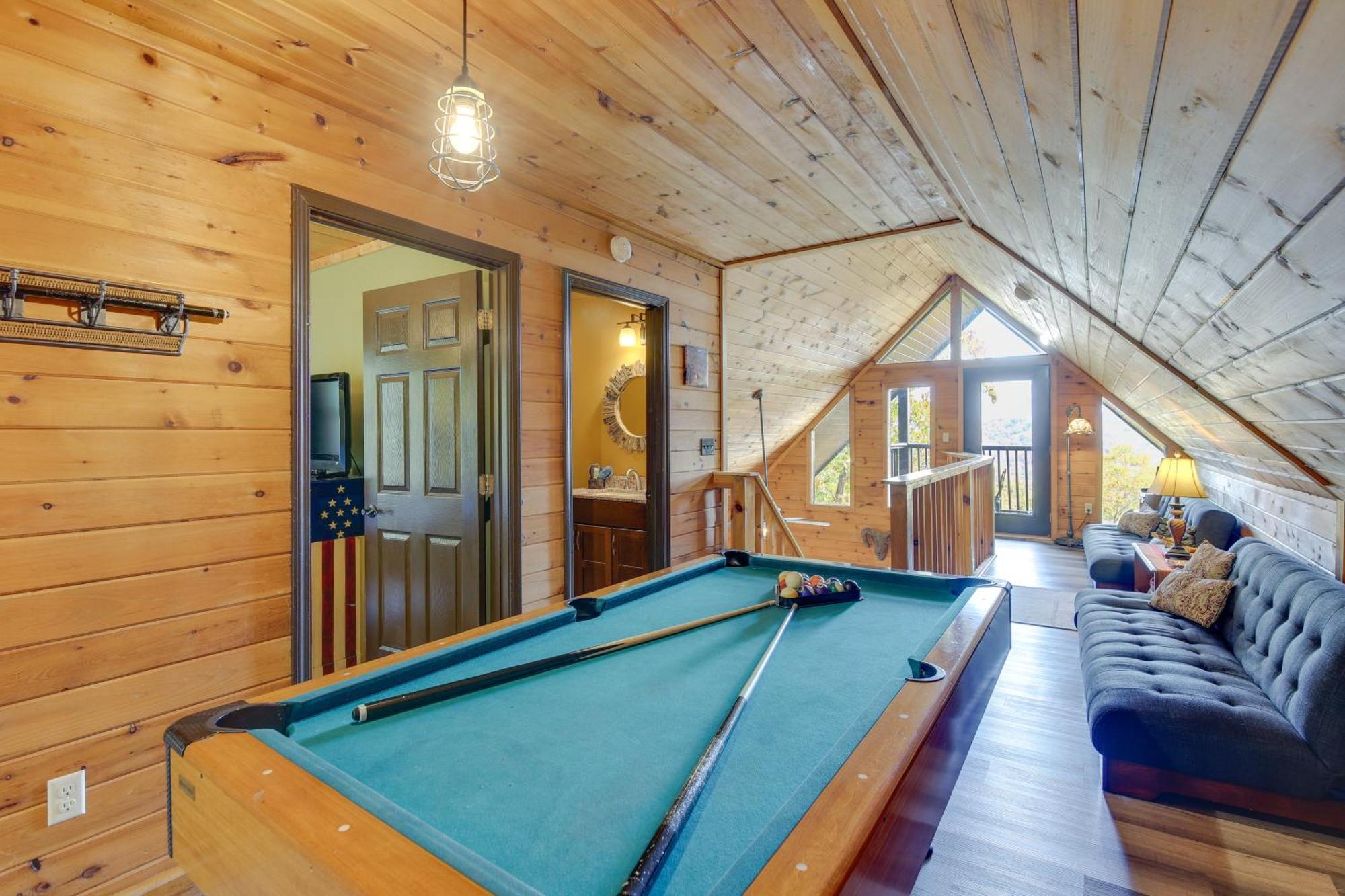 Above And Beyond Pigeon Forge Cabin With Prime Views! Esterno foto